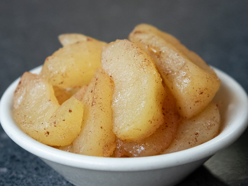 CINNAMON APPLES